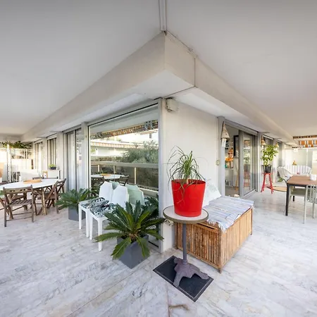 Tanit 3 Pieces, Grande Terrasse Apartment *
