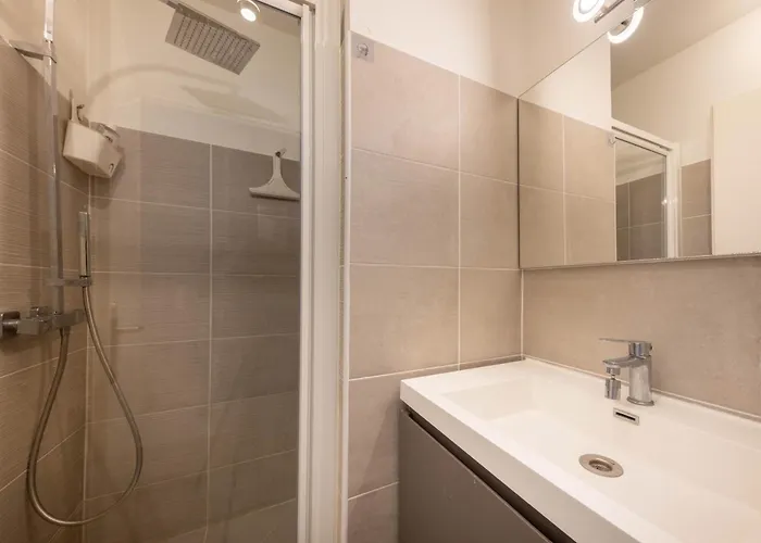 Tanit 3 Pieces, Grande Terrasse Apartment Antibes