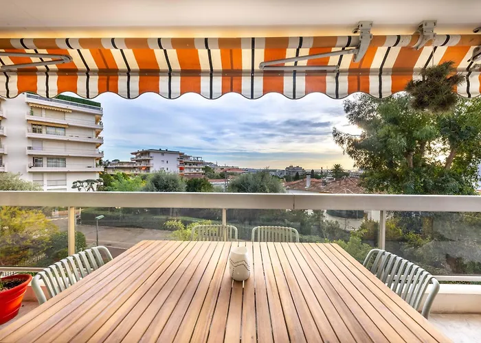 Tanit 3 Pieces, Grande Terrasse Apartment