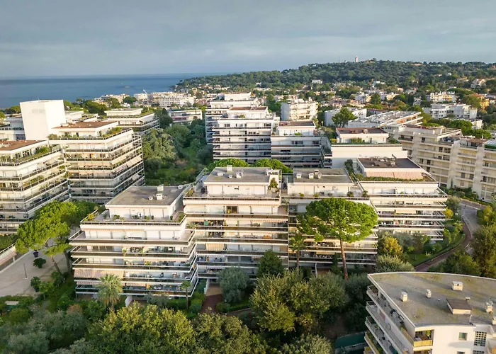 Tanit 3 Pieces, Grande Terrasse Apartment Antibes